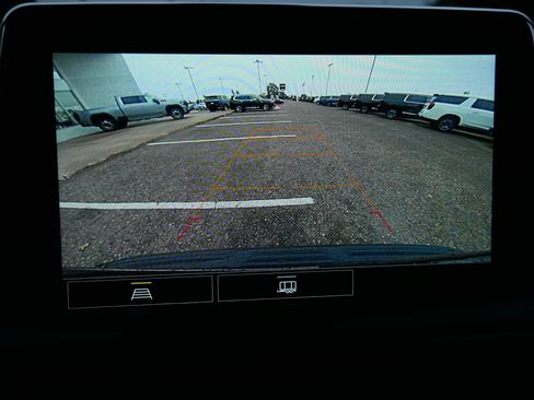 Used 2021 Chevrolet Tahoe LT image 19