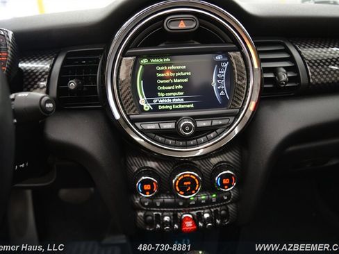 Used 2017 MINI Cooper S image 21