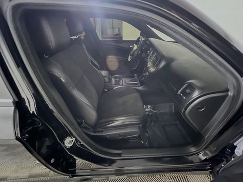 Used 2023 Dodge Charger R/T w/ Plus Group image 31