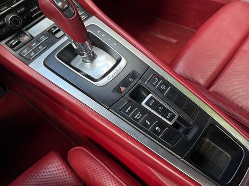 Used 2014 Porsche 911 Turbo image 24