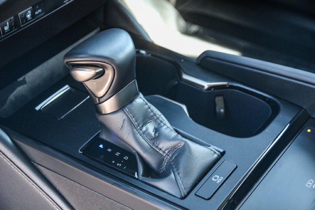 Certified 2025 Lexus ES 350 w/ Premium Package FWD image 21