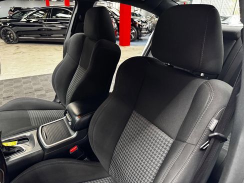 Used 2022 Dodge Charger R/T image 33