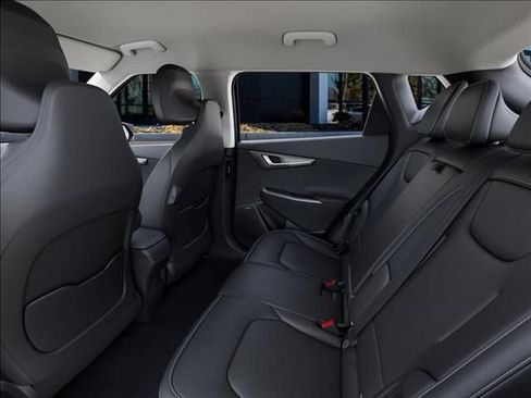 New 2026 Kia EV6 Wind RWD image 18