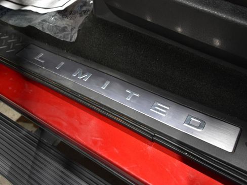 Used 2013 Ford F150 Limited image 21