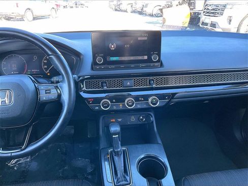 Used 2022 Honda Civic EX image 17