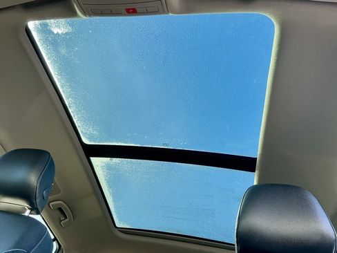 Used 2019 Volkswagen Atlas SEL image 40