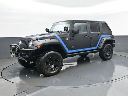 Used 2013 Jeep Wrangler Unlimited Sport AWD/4WD image 2