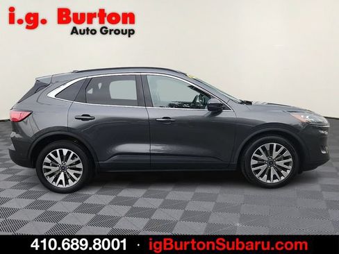 Used 2020 Ford Escape Titanium w/ Titanium Premium Package 2.0 AWD/4WD image 7