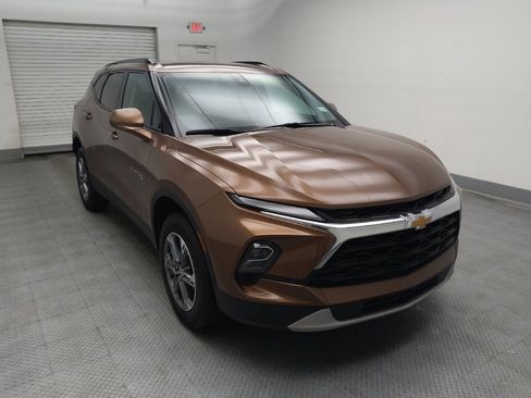 Used 2024 Chevrolet Blazer LT w/ Convenience Package FWD image 13