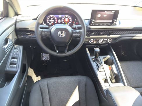 Used 2025 Honda Accord LX image 16