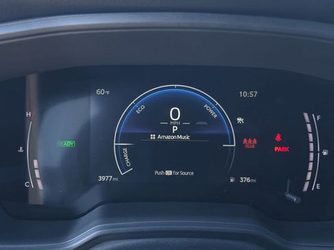 Used 2026 Toyota Corolla Cross SE image 18