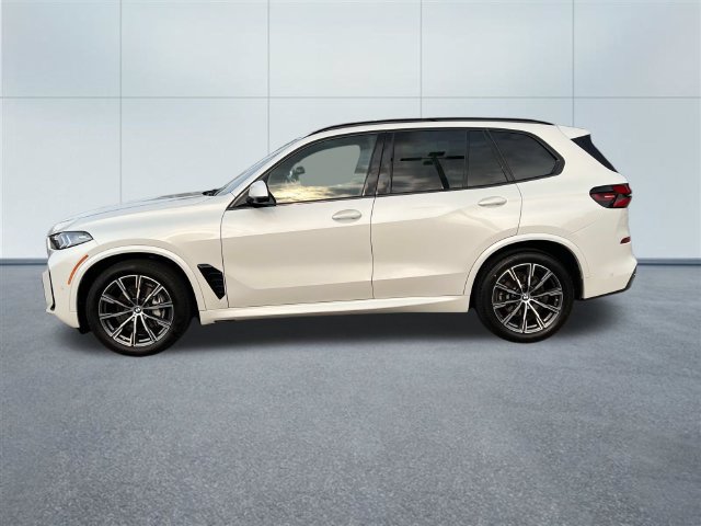 Certified 2025 BMW X5 xDrive40i AWD/4WD image 9