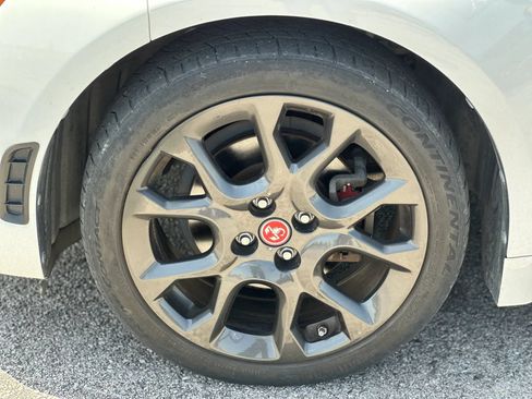 Used 2020 FIAT 124 Spider Abarth w/ Convenience Group RWD image 25
