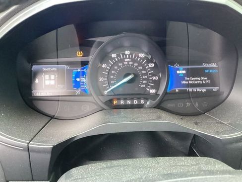 Used 2022 Ford Edge SEL image 29