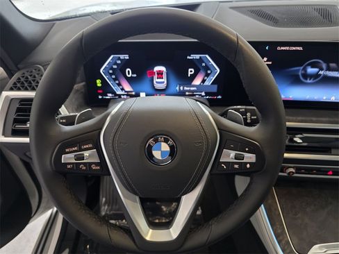 Used 2026 BMW X5 sDrive40i image 18