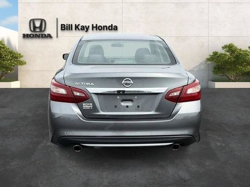 Used 2018 Nissan Altima 2.5 S w/ S Convenience Package FWD image 9