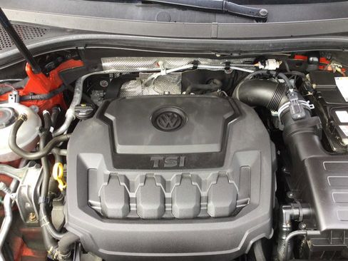 Used 2018 Volkswagen Tiguan S AWD/4WD image 42