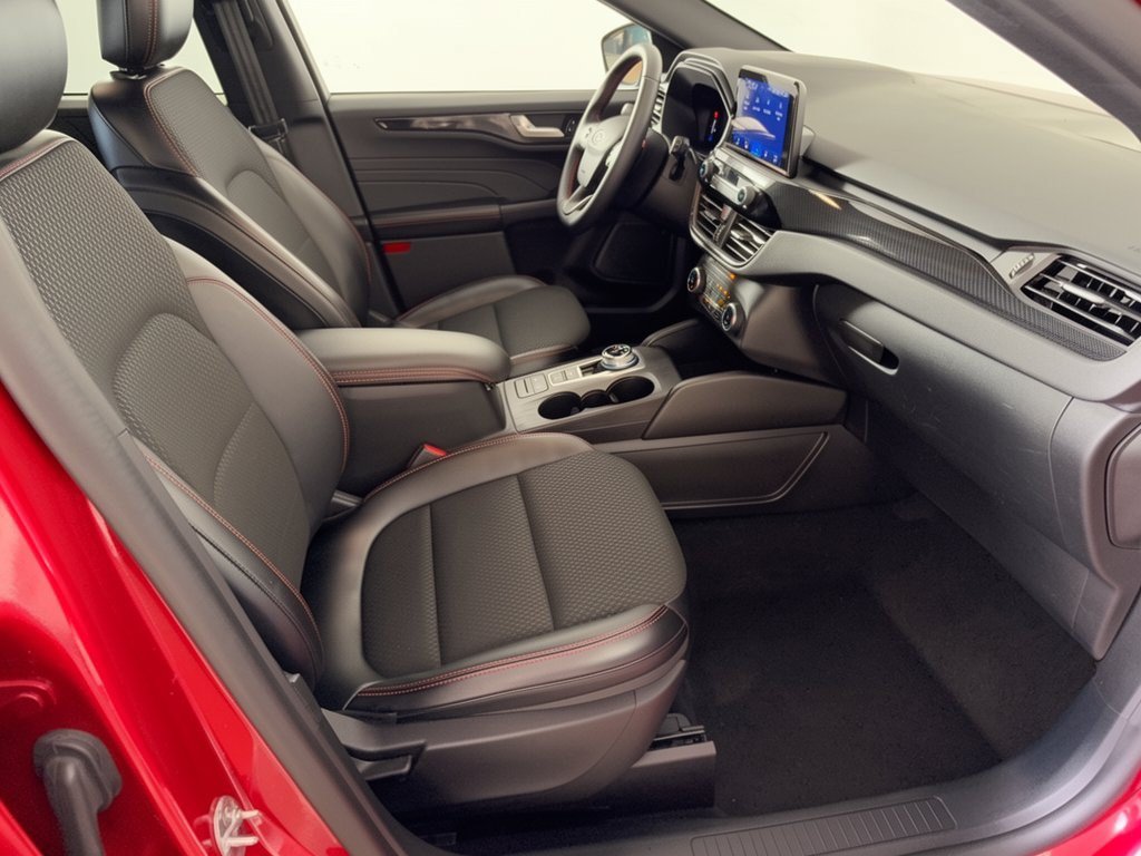 Used 2025 Ford Escape ST-Line Select AWD/4WD image 30
