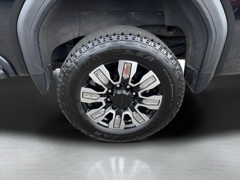 Used 2024 GMC Sierra 2500 Denali AWD/4WD image 27