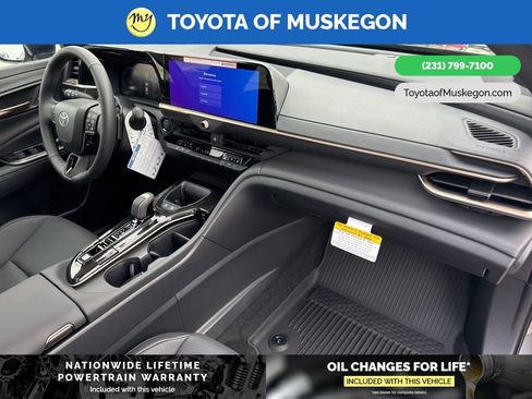 New 2026 Toyota Crown Platinum image 31