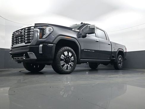 Certified 2024 GMC Sierra 2500 Denali w/ Denali Reserve Package image 21