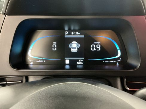 Certified 2026 Hyundai Elantra Sport FWD image 10