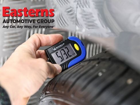 Used 2023 Chevrolet Malibu LT image 28