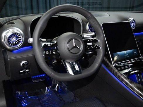 New 2026 Mercedes-Benz SL 63 AMG 4MATIC image 15