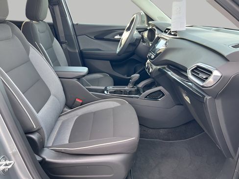 Used 2023 Chevrolet TrailBlazer LT w/ Convenience Package image 36