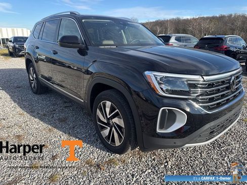 Used 2025 Volkswagen Atlas SEL image 7