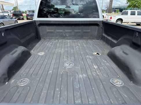 Used 2018 RAM 2500 Tradesman w/ Chrome Appearance Group image 15