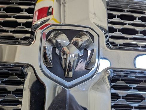 Used 2017 RAM 3500 Laramie image 44