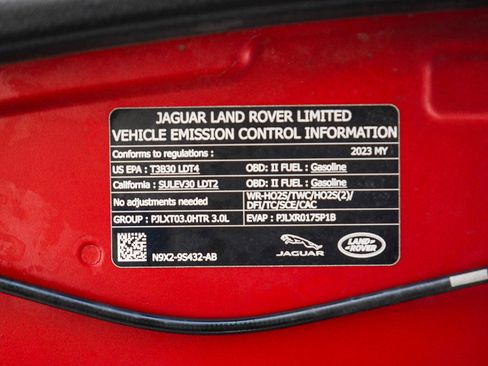 Used 2023 Land Rover Range Rover Sport SE image 28
