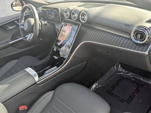Used 2025 Mercedes-Benz C 300 4MATIC Sedan image 23