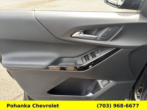 New 2026 Chevrolet Equinox LT w/ Convenience Package II AWD/4WD image 20