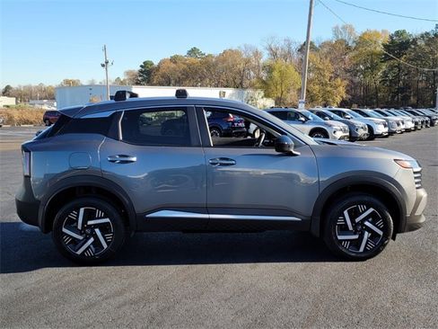 New 2026 Nissan Kicks SV w/ Cold Weather Package image 2