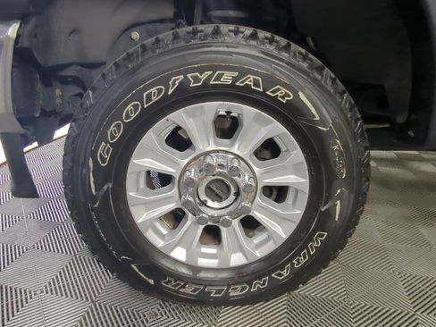 Used 2020 Ford F350 XL w/ STX Appearance Package image 9