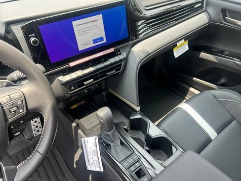New 2026 Toyota Camry SE FWD image 27