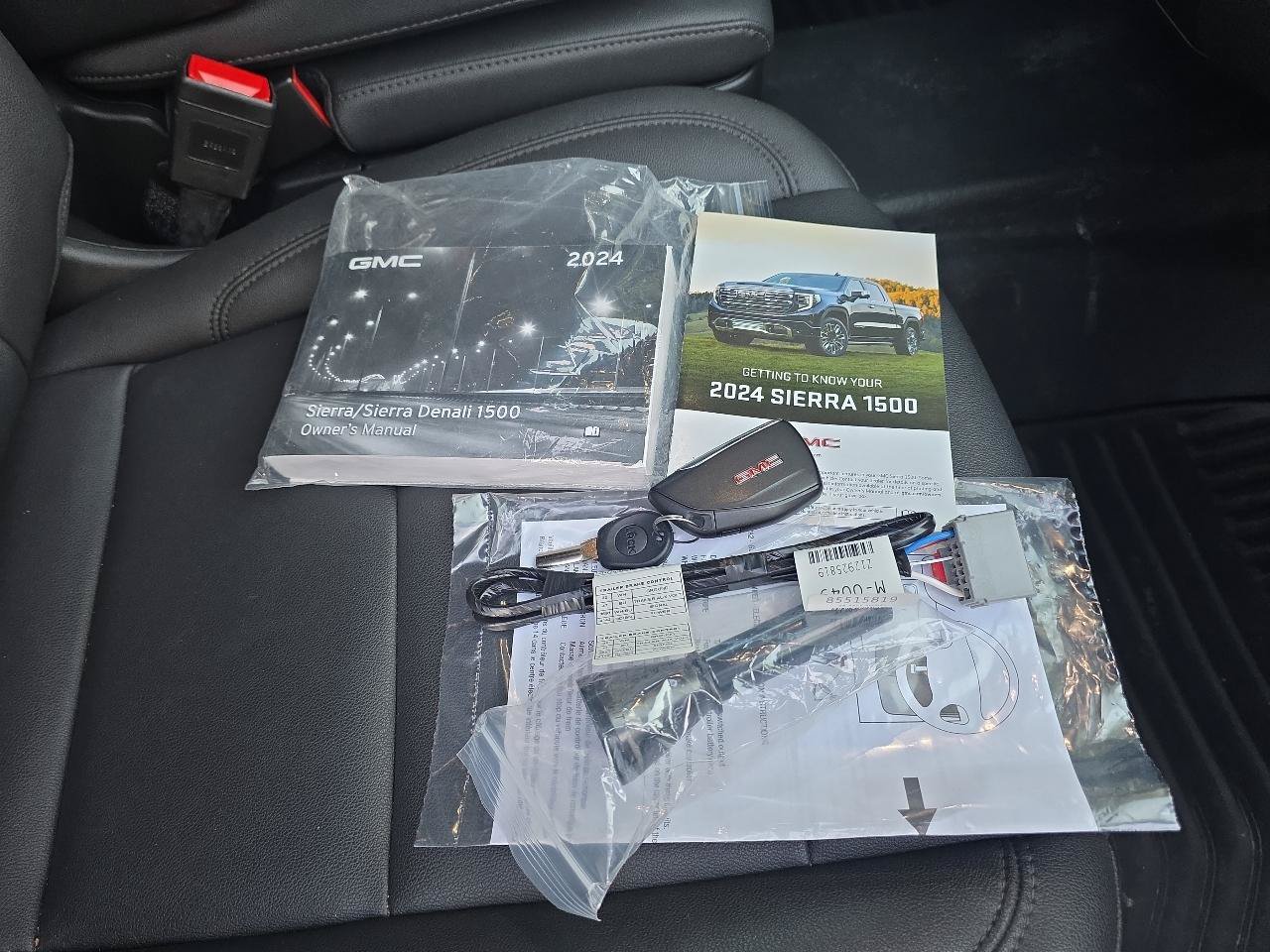 Used 2024 GMC Sierra 1500 Pro w/ Pro Value Package RWD image 23