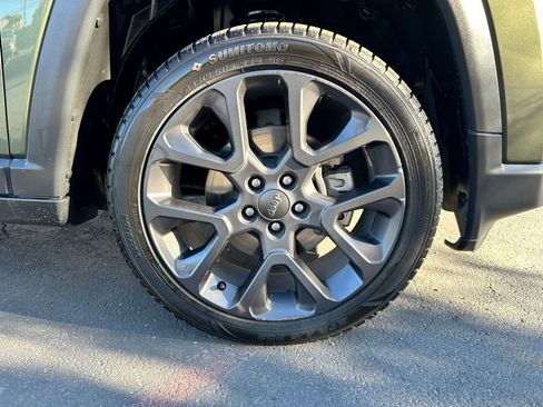 Used 2021 Jeep Compass Latitude w/ Sun and Sound Group image 31