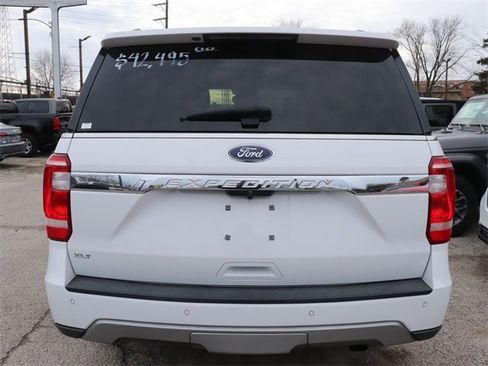 Used 2021 Ford Expedition XLT image 25