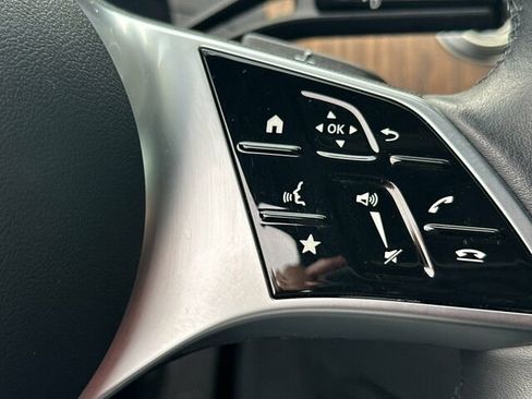 Used 2025 Mercedes-Benz C 300 4MATIC Sedan image 30