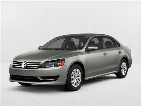 Used 2015 Volkswagen Passat TDI SE FWD image 1