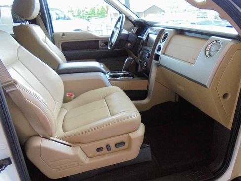 Used 2014 Ford F150 Lariat w/ Lariat Chrome Package AWD/4WD image 8