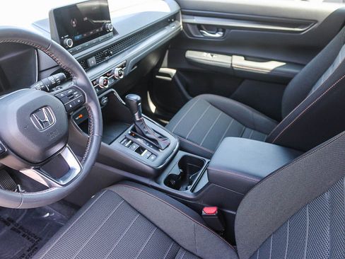 Used 2023 Honda CR-V Sport image 18