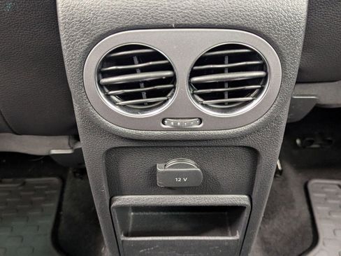 Used 2017 Volkswagen Tiguan Wolfsburg Edition image 22