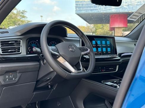 New 2026 Volkswagen Atlas Cross Sport SE image 8