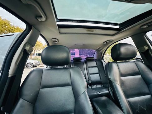 Used 2006 Mercedes-Benz C 230 C 230 Sport 4dr Sedan image 21