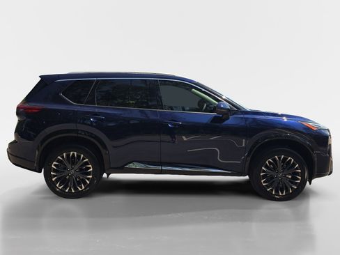 New 2026 Nissan Rogue Platinum AWD/4WD image 6