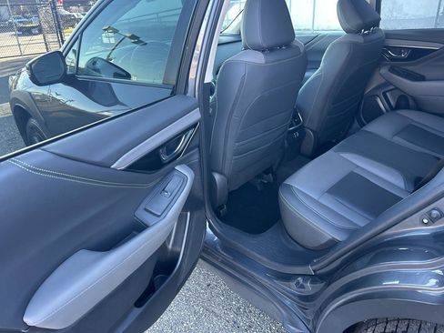 Used 2024 Subaru Outback Onyx Edition image 11